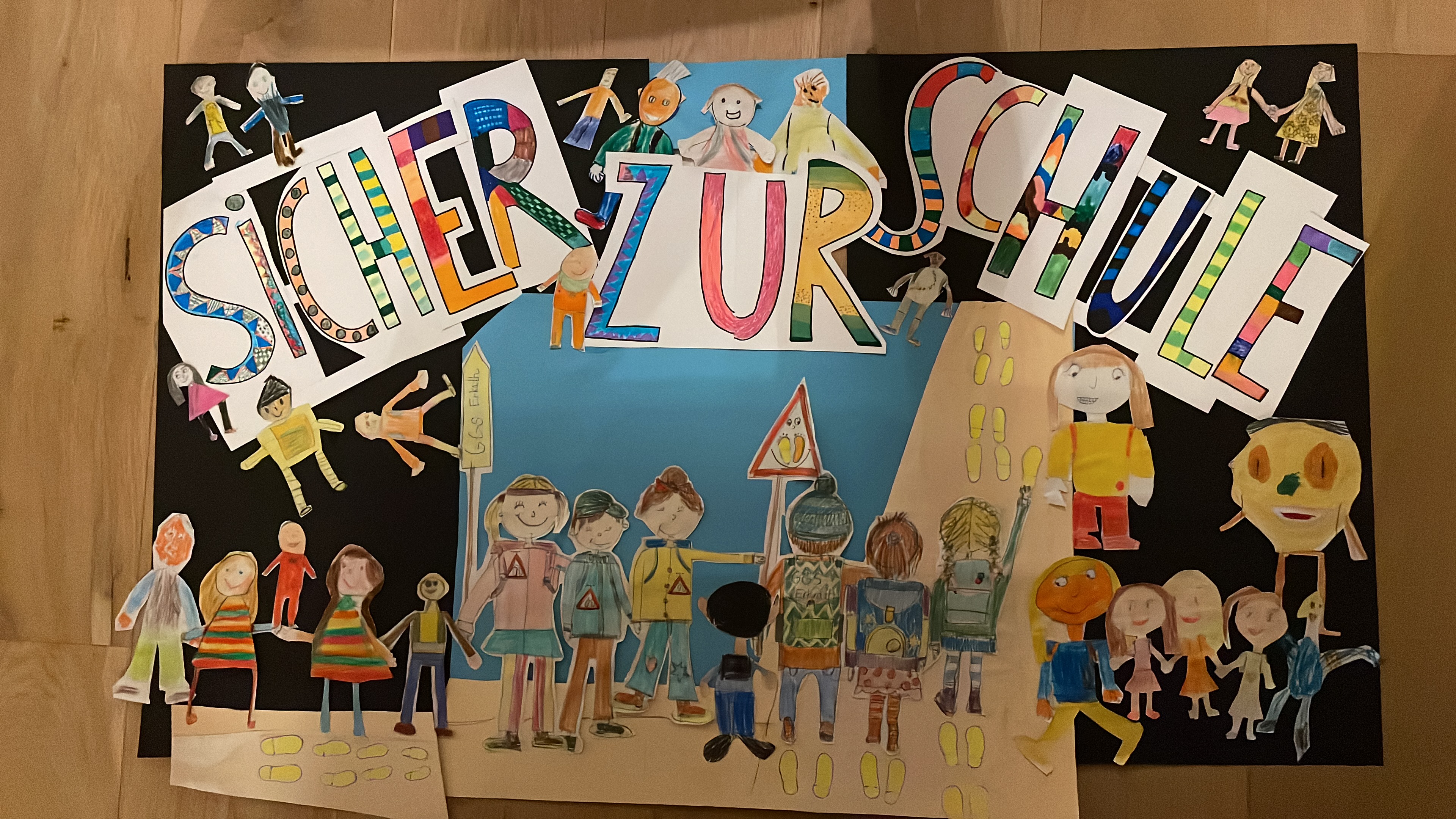 Ein von Kindern gestaltetes Plakat zur Sichtbarkeit im Dunkeln